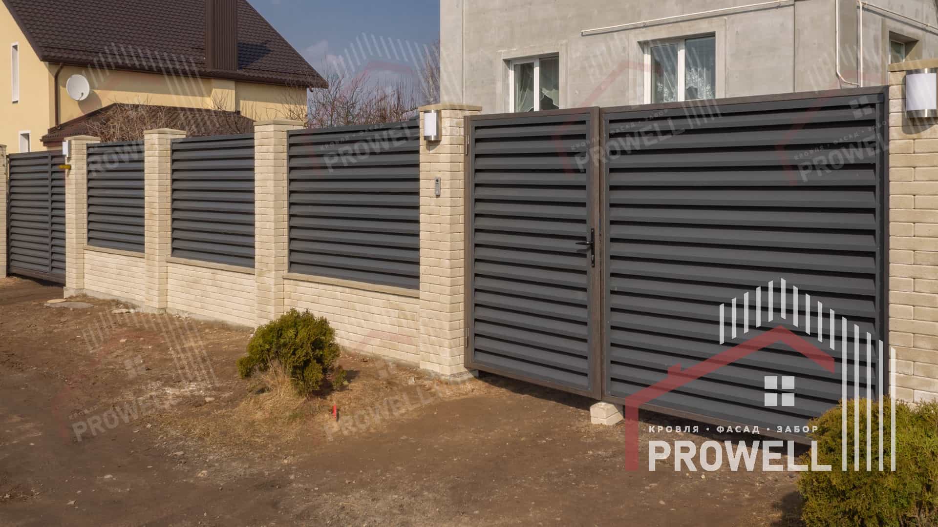 Забор из ЛЕГО КИРПИЧА, Жалюзи RAL 7024 (серый графит) МАТ + установка ворот откатных, распашных + калитка